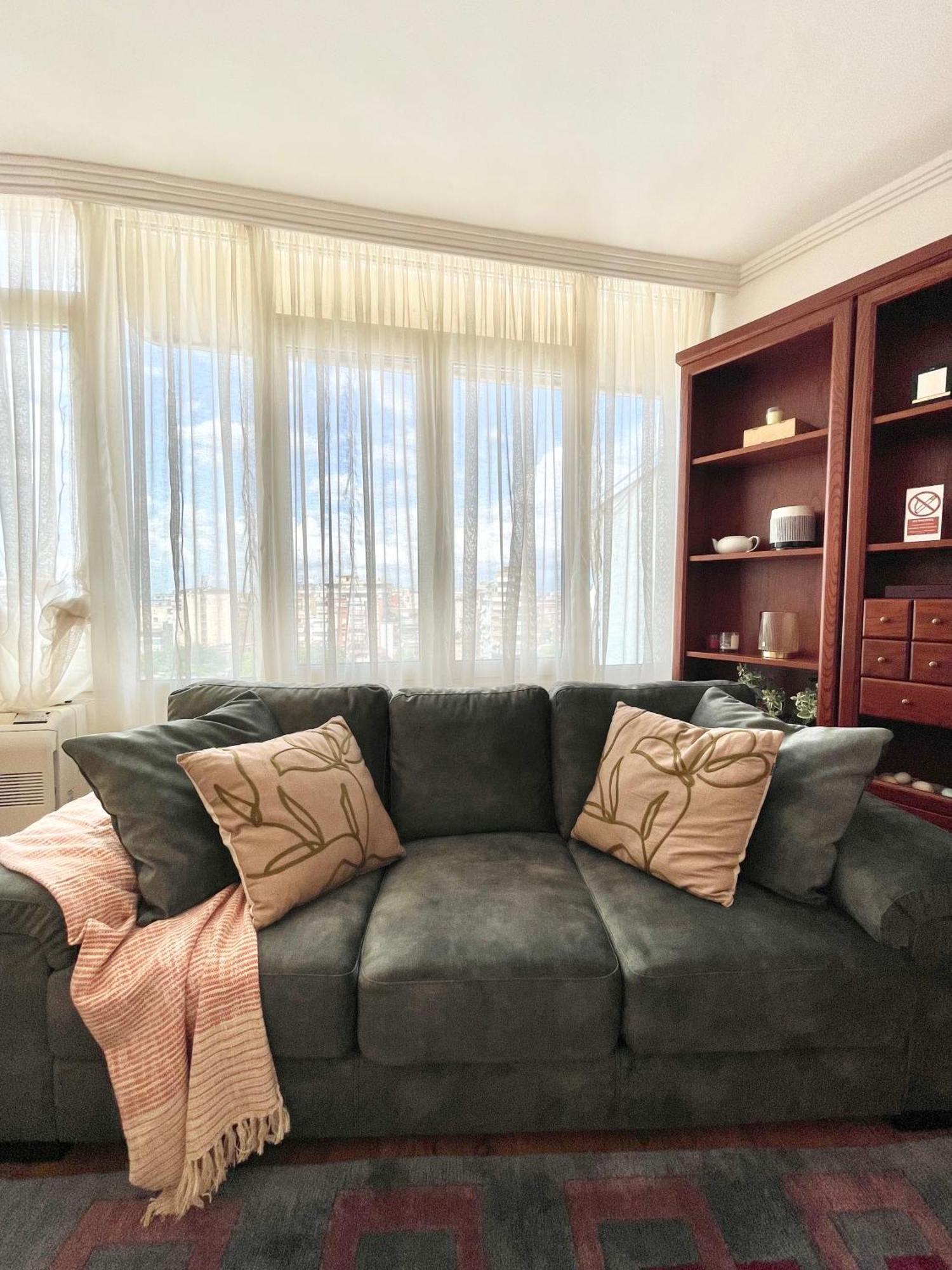 Metro Suites Tirana Room photo